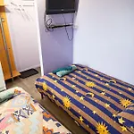 Cozy Compact France アパート