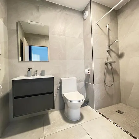 Cozy Compact France Apartment Saint-Louis (Haut-Rhin)