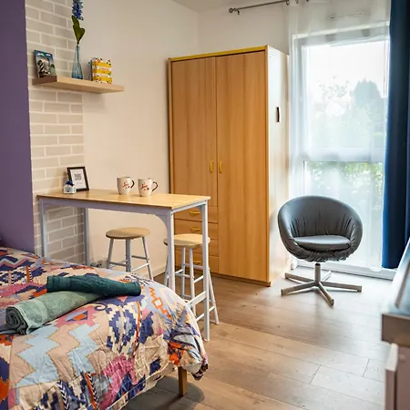 Апартаменты Cozy Compact France *