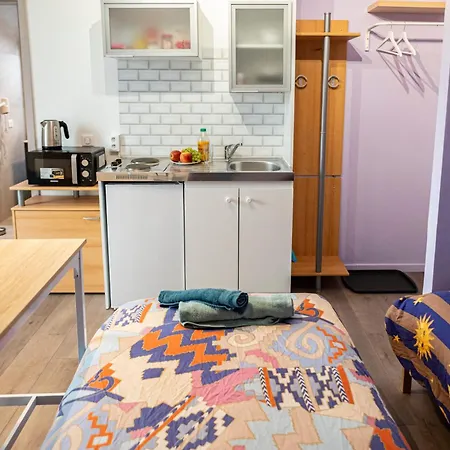 Cozy Compact France サン・ルイ