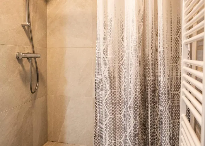 Cozy Compact France * Saint-Louis